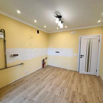 Європейська вул., 1