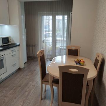 Володимира Українця вул., 57