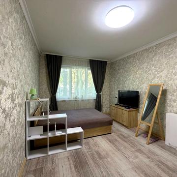 Князя Володимира Великого просп., 152