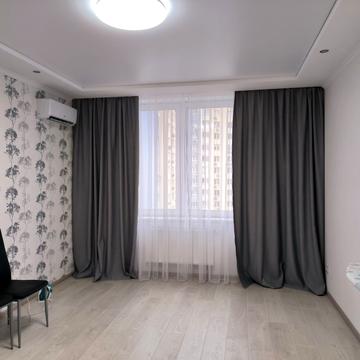 Академіка Глушкова просп., 9-Г