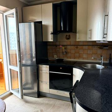 Миколи Закревського вул., 7