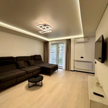 Володимиро-Либідська вул., 16