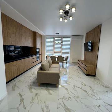 Кирила Трильовського вул., 7