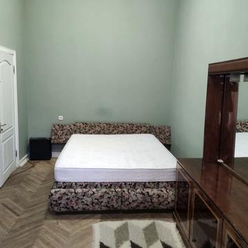 Олеся Гончара вул., 45-А