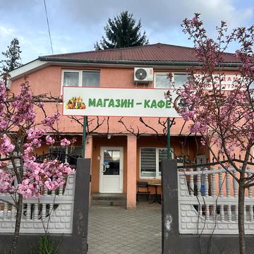 Закарпатська вул., 66