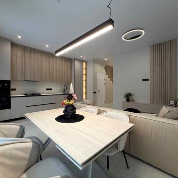 Зоряна вул.