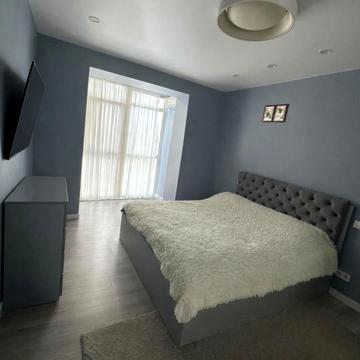 Вишнева вул., 27