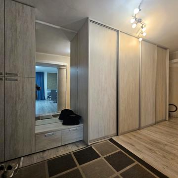 Урлівська вул., 8