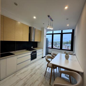 Балтійська вул., 31