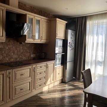 Миколи Бажана просп., 1-А