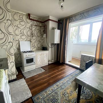 Валерія Гудзя вул., 46