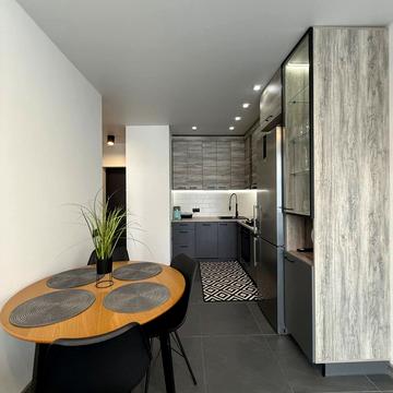 Вячеслава Липинського вул. (), 29-В