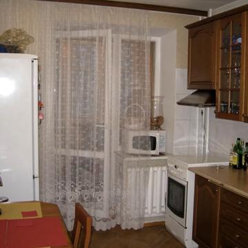 Левка Лукяненка вул. (Маршала Тимошенка), 19