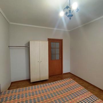 Генерала Безручка вул., 1б