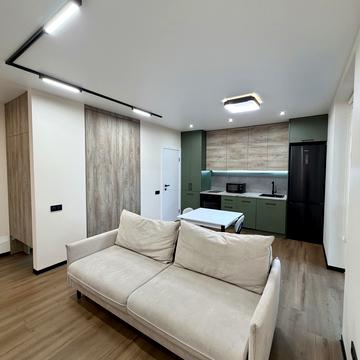 Зелена вул., (Будинок 6)