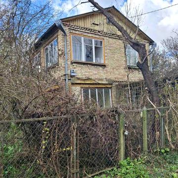 Яблунева вул., 39