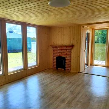 Набережно-Корчуватська вул.