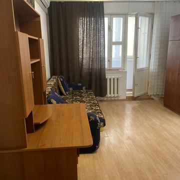 Жмеринська вул., 36