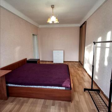 Вінстона Черчилля вул. (Червоноткацька), 22-А