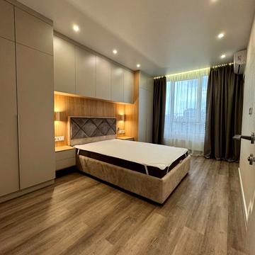 Олександра Олеся вул., 8/17