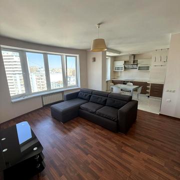 Дніпровська набережна вул., 26-А