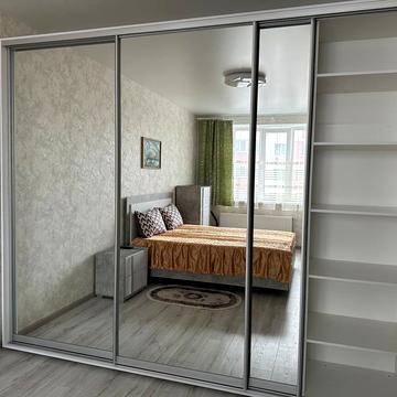 Святошинська вул., 58