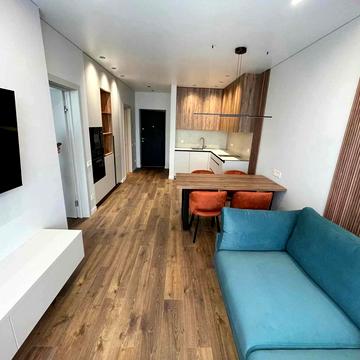 Ужгородський пров., 4/1