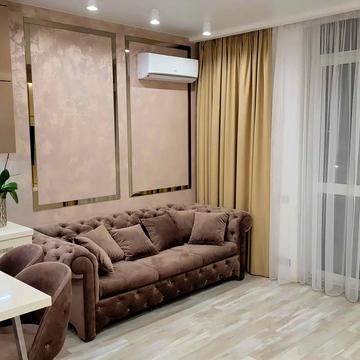 Джона Маккейна вул. (Івана Кудрі), 1