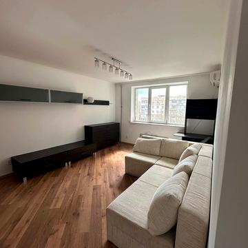 Світлий пров., 14