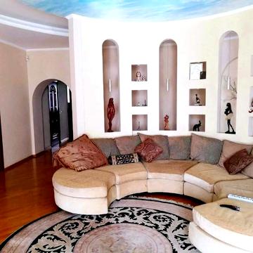 Волоська вул., 27