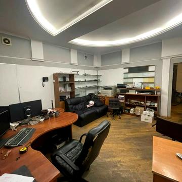 Польський узвіз, 9