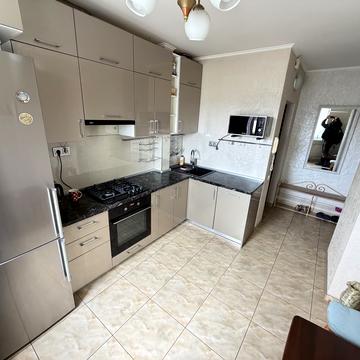 Свободи просп., 17-Б