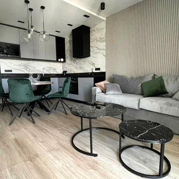 Джона Маккейна вул. (Івана Кудрі), 1-Б