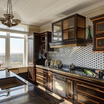 Андрія Верхогляда вул. (Михайла Драгомирова), 7