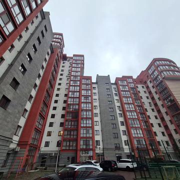 Європейська вул., 1