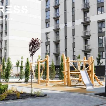 Олександра Довженка вул., (Будинок 16)