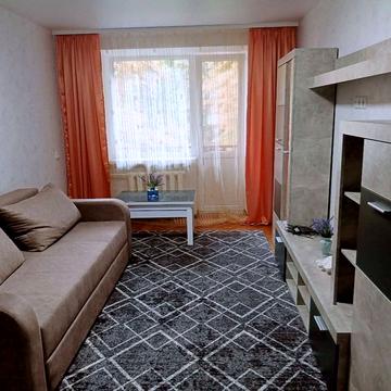 Директорії вул., 6