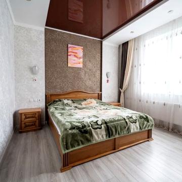 Середньофонтанська вул., 35