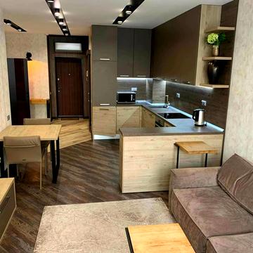 Ділова вул. (Димитрова), 1/2