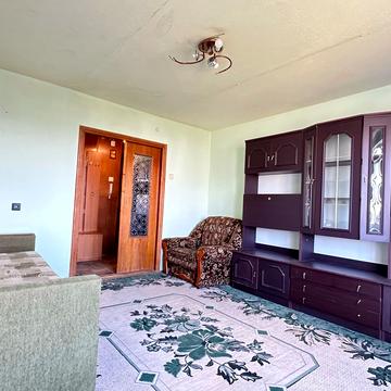 Медової Печери вул. (), 38