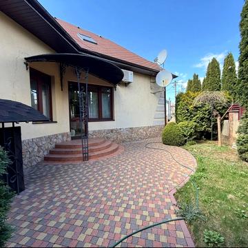 Петра Лінтура вул.