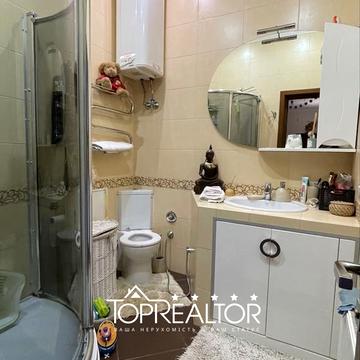 Героїв Харкова просп. (Московський), 131б