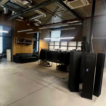 Степана Бандери просп. (Московський), 28А