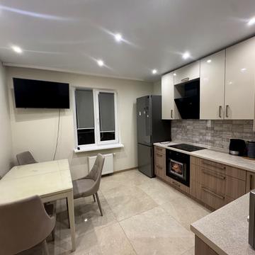 Милославська вул., 16