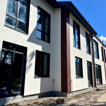 Бучанське шосе, 21-Б