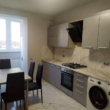 Івана Пулюя вул., 23