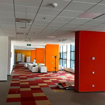 Степана Бандери просп. (Московський), 28А