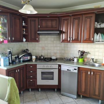 Молоді просп., 13