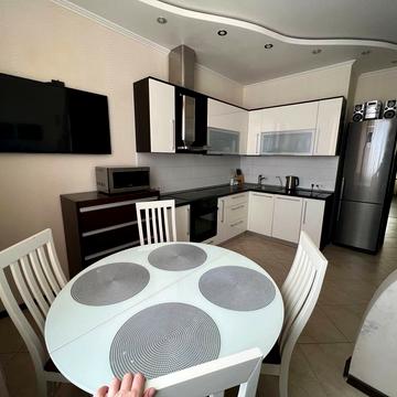 Незалежності вул., 11/1