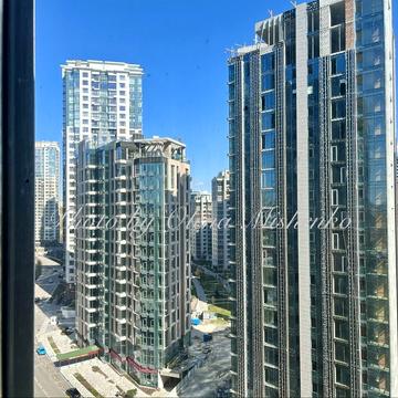 Андрія Верхогляда вул. (Михайла Драгомирова), 30